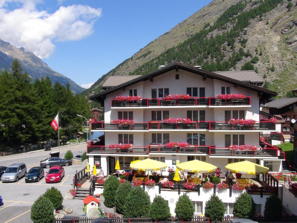 Hotel Restaurant Mattmarkblick Saas-Almagell Exteriér fotografie